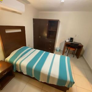 Cordiality Inn